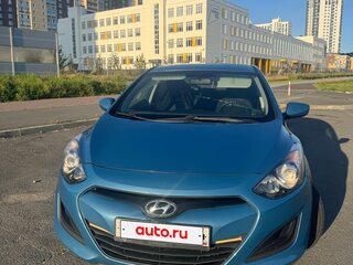2013 Hyundai i30 II, голубой, 890000 рублей, вид 2