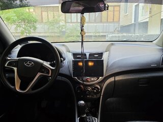 2011 Hyundai Solaris I, серый, 790000 рублей, вид 3