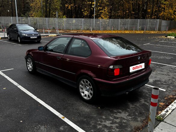1997 BMW 3 серии Compact 318i III (E36), пурпурный, 300000 рублей - вид 3