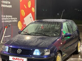 2001 Volkswagen Polo III Рестайлинг, синий, 450000 рублей, вид 1