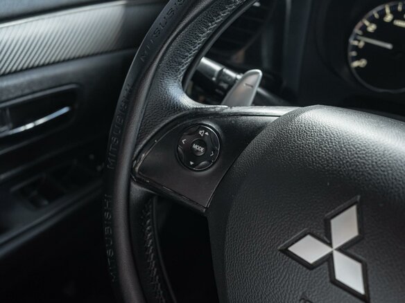 2013 Mitsubishi Outlander II Рестайлинг, серебристый, 1180000 рублей - вид 11