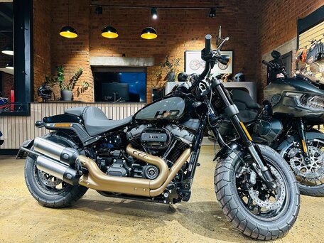 2023 Harley-Davidson Fat Bob, чёрный, 3250000 рублей, вид 1