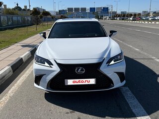 2019 Lexus ES 350 VII, белый, 4400000 рублей, вид 2