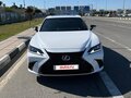 2019 Lexus ES 350 VII, белый, 4350000 рублей - вид 1