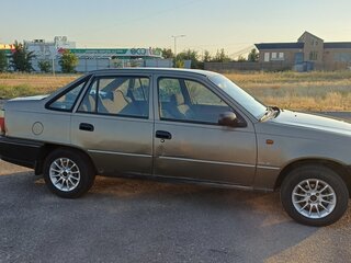 2000 Daewoo Nexia I, бежевый, 150000 рублей, вид 2