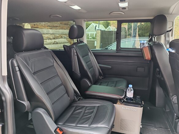 2022 Volkswagen Multivan T6 Рестайлинг, чёрный, 8000000 рублей - вид 12