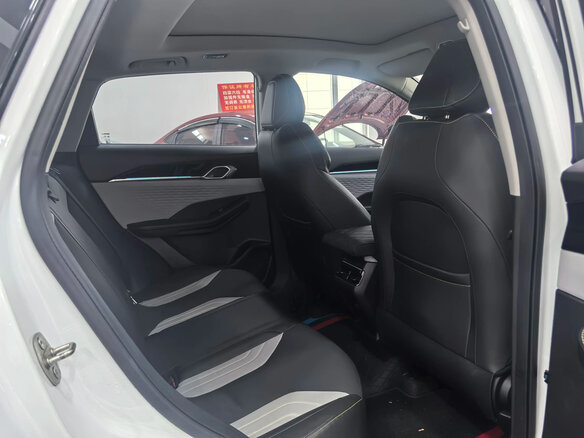 2022 Geely Coolray I, белый - вид 11
