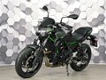 2025 Kawasaki Z 650, серый, 977000 рублей - вид 1
