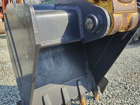 2019 Komatsu PC200-8, жёлтый, 9000000 рублей, вид 4