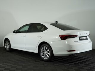 2021 Skoda Octavia IV (A8), белый, 1947000 рублей, вид 2