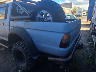 1998 Mitsubishi L200 III, серый, 300000 рублей, вид 4