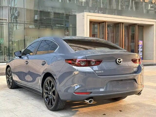 2023 Mazda 3 Axela IV (BP), серый, 1691099 рублей, вид 4