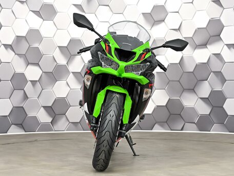 2022 Kawasaki ZX-6R Ninja, зелёный, 1149000 рублей, вид 5