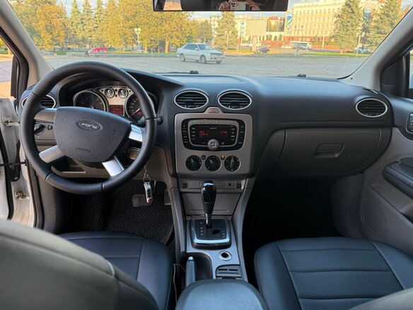2011 Ford Focus II Рестайлинг, белый, 599000 рублей - вид 10