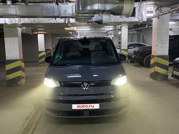2022 Volkswagen Multivan T7, серый, 5850000 рублей - вид 15