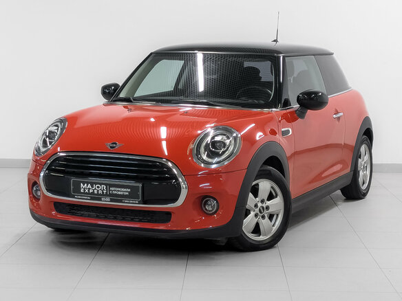 2020 Mini Hatch Cooper III (F55/F56) Рестайлинг, оранжевый, 2395000 рублей