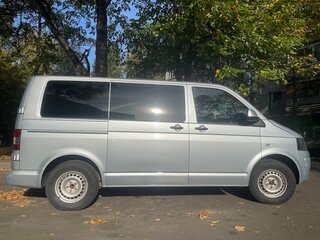 2010 Volkswagen Transporter T5 Рестайлинг, серебристый, 1450000 рублей, вид 4