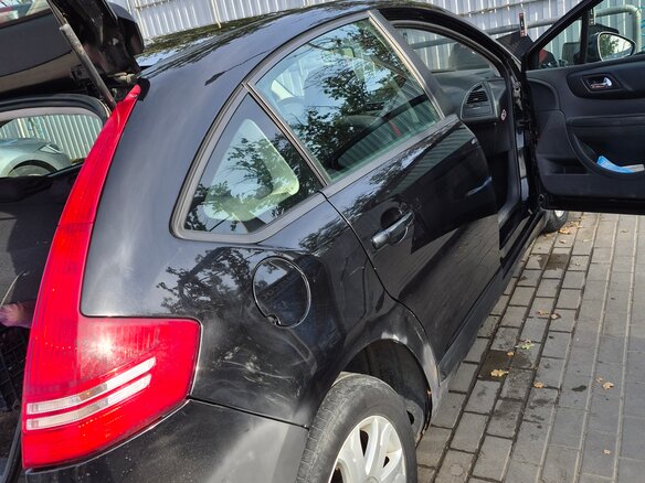 2010 Citroen C4 I Рестайлинг, чёрный - вид 6