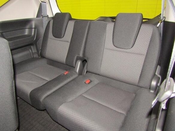 2023 Honda Freed II Рестайлинг, белый, 1460999 рублей - вид 12