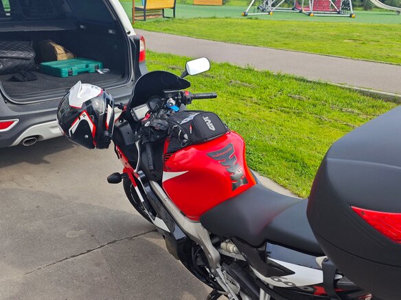 2002 Honda CBR 600F, красный, 400000 рублей - вид 3