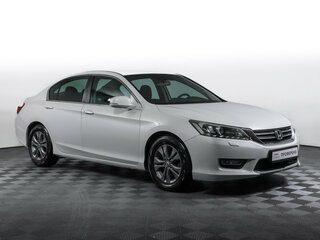 2013 Honda Accord IX, белый, 1697000 рублей, вид 3