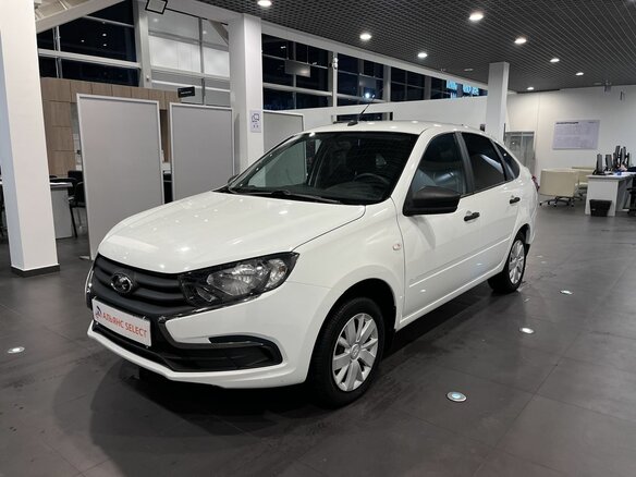2019 Lada (ВАЗ) Granta I Рестайлинг, белый, 725000 рублей - вид 6