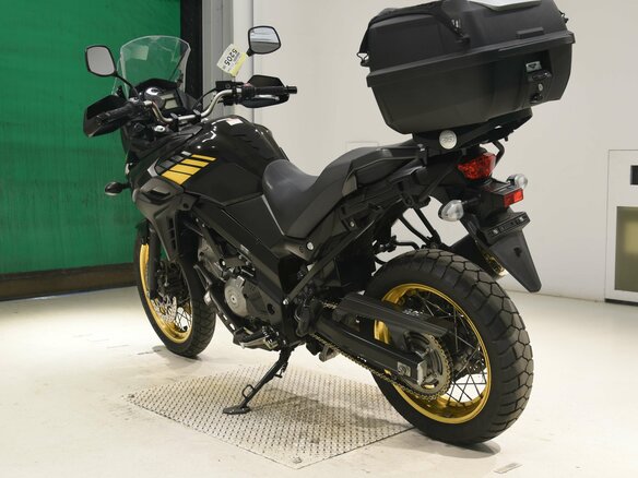 2020 Suzuki V-Strom DL 650, чёрный, 680000 рублей - вид 2