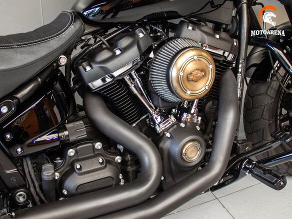 2017 Harley-Davidson Fat Bob, чёрный, 1438627 рублей - вид 13