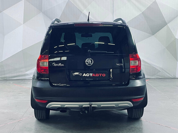 2013 Skoda Yeti I, чёрный, 654000 рублей - вид 4