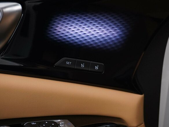 2020 Kia Carnival IV, белый, 4149077 рублей - вид 25