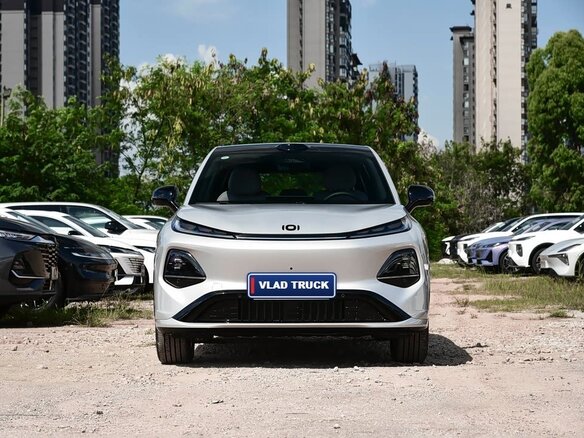 2026 Changan Qiyuan Q05 51.9 kWh II, серебристый, 1860000 рублей - вид 2