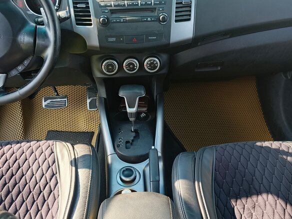 2008 Mitsubishi Outlander II, чёрный, 1149000 рублей - вид 7