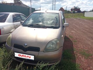 2001 Toyota Vitz I (P10), розовый, 200000 рублей, вид 1