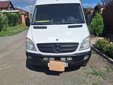 2011 Mercedes-Benz Sprinter, белый, 2700000 рублей, вид 2