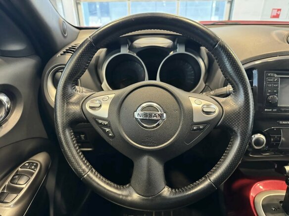 2011 Nissan Juke I, красный, 759000 рублей - вид 16