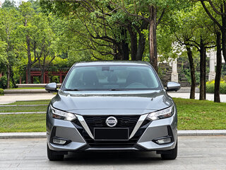 2022 Nissan Sylphy IV (B18), серый, 1672000 рублей, вид 2