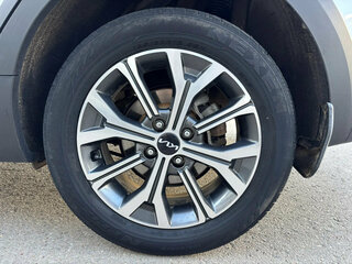 2022 Kia Rio X IV Рестайлинг, белый, 2080000 рублей, вид 4
