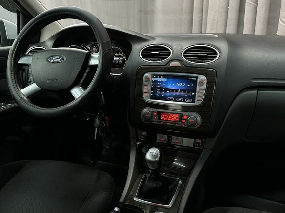 2008 Ford Focus II Рестайлинг, серебристый, 509777 рублей - вид 8