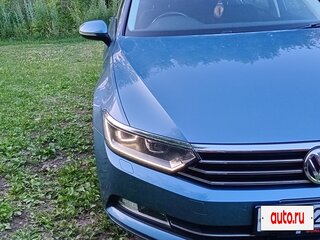 2015 Volkswagen Passat B8, синий, 1650000 рублей, вид 2