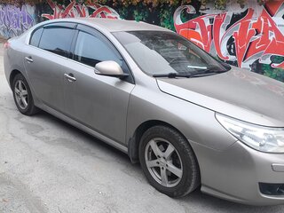 2010 Renault Latitude I, бежевый, 600000 рублей, вид 4