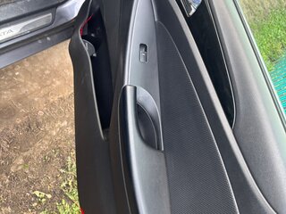 2010 Hyundai Sonata VI (YF), серый, 1000000 рублей, вид 5