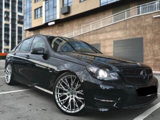 2012 Mercedes-Benz C-Класс 180 BlueEFFICIENCY III (W204) Рестайлинг, чёрный, 1350000 рублей, вид 1
