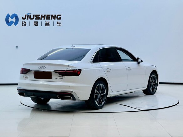 2022 Audi A4 35 TFSI Long V (B9) Рестайлинг, серый, 2110000 рублей - вид 2