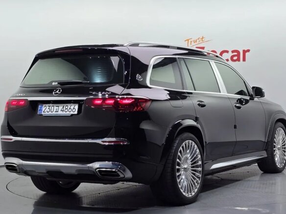 2026 Mercedes-Benz Maybach GLS 600 I Рестайлинг, чёрный, 22378876 рублей - вид 1