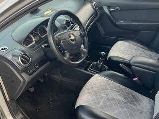 2006 Chevrolet Aveo I Рестайлинг, серебристый, 260000 рублей, вид 5