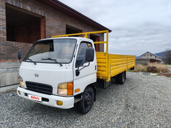 2000 Hyundai HD65, белый, 1450000 рублей