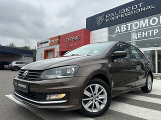2016 Volkswagen Polo V Рестайлинг, коричневый, 1090000 рублей, вид 3