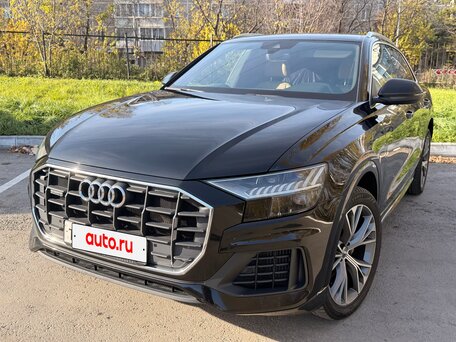 2019 Audi Q8 55 TFSI I (4M), чёрный, 5150000 рублей, вид 2