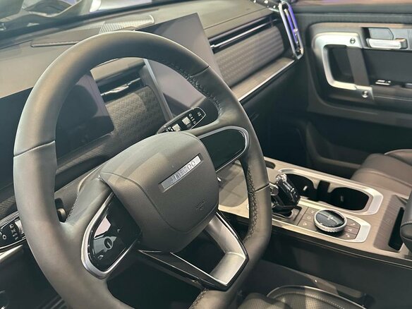 2025 Jaecoo J7 I, чёрный, 3169000 рублей - вид 5