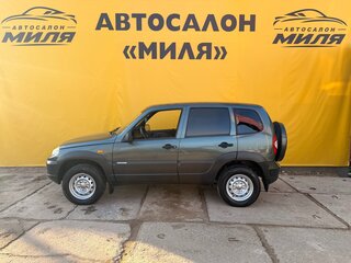 2010 Chevrolet Niva I Рестайлинг, серый, 450000 рублей, вид 2